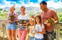 Monkeyland Safari in Punta Cana: Squirrel Monkey Encounter