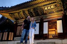 Seoul Private Night Tour: Palace, Hanok Street& N Seoul Tower