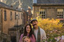 Private Edinburgh Photoshoot with a Local Photographer