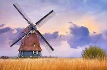 Private Tour Zaanse Schans Volendam Edam and Marken