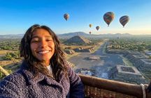 Balloon Ride Over Teotihuacan + Breakfast + Free Time at Pyramids