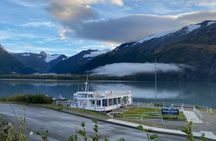 Glacier Cruise and Wildlife Discovery from Anchorage