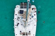 Private Luxury Catamaran Charter in Moorea - Custom Cruise