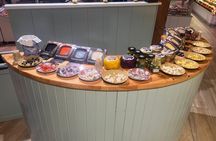 Windmills, Volendam and Cheese Farm Private Tour from Amsterdam