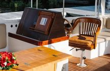 Public Sunset Picnic Boat Cruise on Lake Champlain