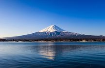Mt. Fuji, Chureito Pagoda & Lake Kawaguchiko Day Tour from Tokyo
