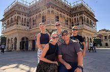 Taj Mahal Sunrise, Delhi, Agra & Varanasi Heritage Tour – 4 Days