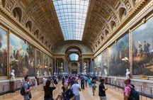 Louvre Museum Guided Tour Semi-Private or Private Options