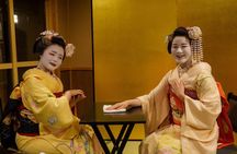 Kyoto: Meet the Geisha with Gion Historic Walking Tour