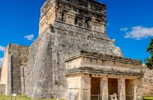 Couples Special! Chichen Itza Tour and Pirate Dinner & Show