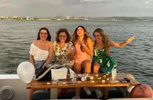 2 Hours Cartagena Sunset Bay Cruise with Drinks