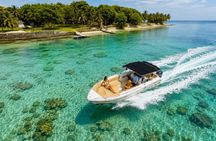 Private 42ft Boat Day to Rosario Islands from Cartagena
