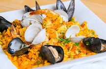 Spanish Paella Cooking Class in Chicago (Includes 3-Course Meal)