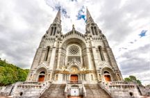 Quebec: Montmorency Falls and Basilica Private Half-Day Tour