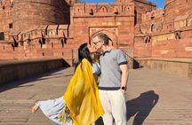 Book Govt Approved Tour Guide for Taj Mahal & Agra fort