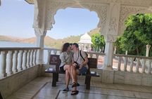 2 Days Private Udaipur Sightseeing Tour with City Highlights