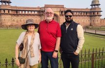 Private Guided Taj Mahal Tour with Skip The Line Entry Ticket