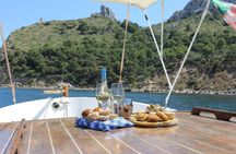 Breakfast and Swim Boat Tour at Sella del Diavolo