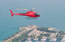 Chicago Helicopter Tour: Skyline Snap