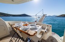 Private VIP Motoryacht Charter in Bodrum For 6 Hours With Lunch