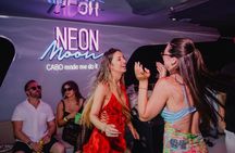 Cabo Luxury Private Catamaran With DJ and Chef