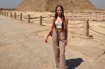 Private Tour in Pyramids of Giza with Lunch and Camel Ride