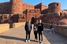All Inclusive Taj Mahal Day Trip from Delhi by Car or Train