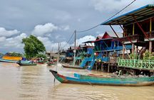 War Museum, Killing Field and Floating village (Kampong Kleang)