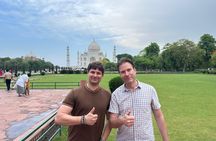 Private Taj Mahal, Agra Fort & Baby Taj Day Trip from Delhi