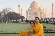 From Delhi: Agra Overnight Tour with Sunrise & Sunset Taj Mahal