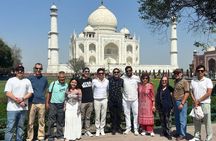 Private Taj Mahal, Agra Fort & Baby Taj Day Trip from Delhi
