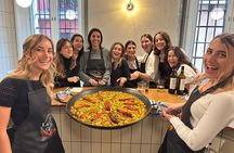 Paella and creative rices Workshop with Sangria in Madrid Center