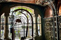 From Busy Paris To Quiet Paris : An Afternoon Stroll With A Local