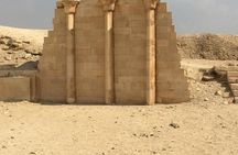 Full Day Tour to Giza Pyramids, Sakkara & Memphis
