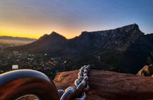 Guided Hike to Lion Head in Cape Town