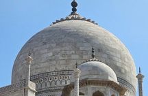Private Taj Mahal & Agra Tour from Delhi by Car with 5* Lunch