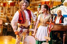 Prague: Folkloric Dinner with Transfer