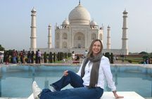 Private Taj Mahal, Agra Fort & Baby Taj Day Trip from Delhi