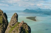 Hiking Le Morne Brabant