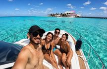 Private yacht experience in Cancun