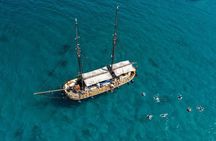 Zadar: Traditional Boat Tour with Unlimited Wine and 3 Stops