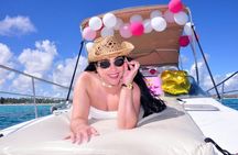 Private Boat Punta Cana, Snorkel and Natural Pool Adventure