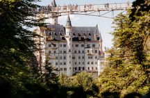Premium Neuschwanstein Castle and Linderhof VIP Tour from Munich