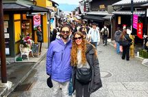 Kyoto: Small-Group Gion Geisha District Walking Tour