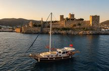 Private Boat Experience in Bodrum Coast with Snorkeling and Coves