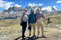 Rainbow Mountain & Red Valley Tour