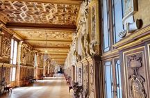 Château de Fontainebleau and Gardens Guided Day Trip from Paris