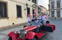 Prague 1 hour Vintage Sightseeing Tour per Group Pricing
