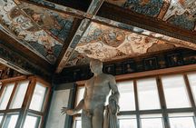 Uffizi Gallery Tour with Small Group and Expert Guide
