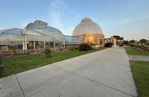 Detroit Belle Isle Highlights Tour with Private Transportation